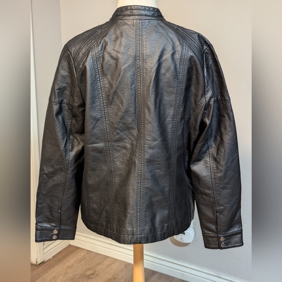 Women's brand new faux leather bomber jacket size XL - Picture 8 of 11